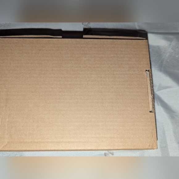 Louis Vuitton Foundation Playing Cards Two Decks with COA NIB - Picture 8 of 13